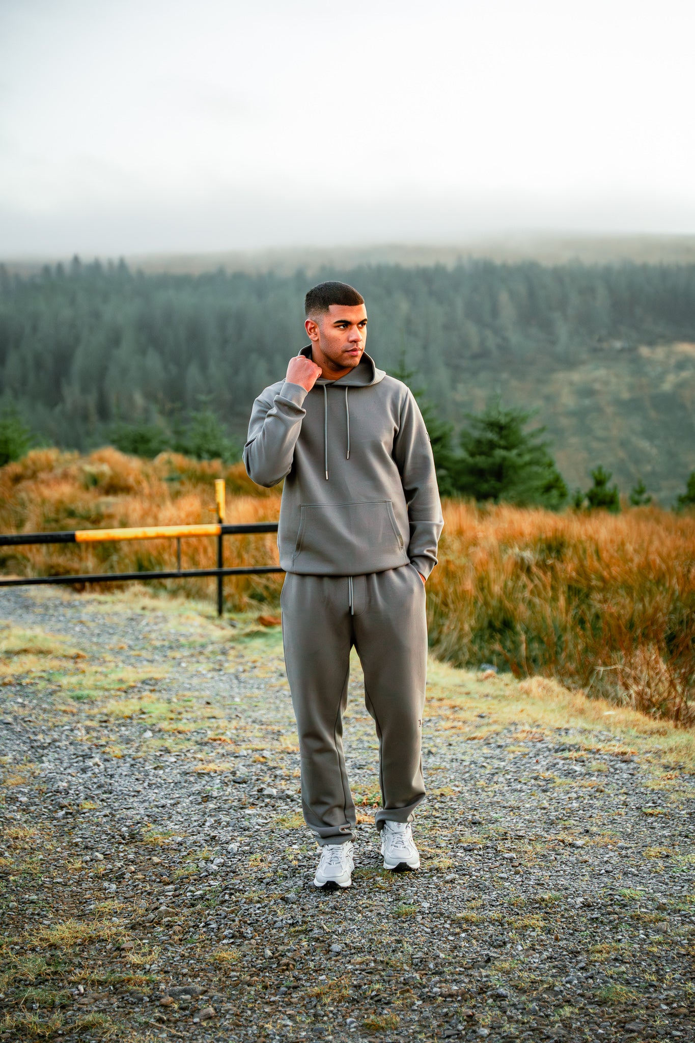 Essential Relaxed Fit Jogger Grey